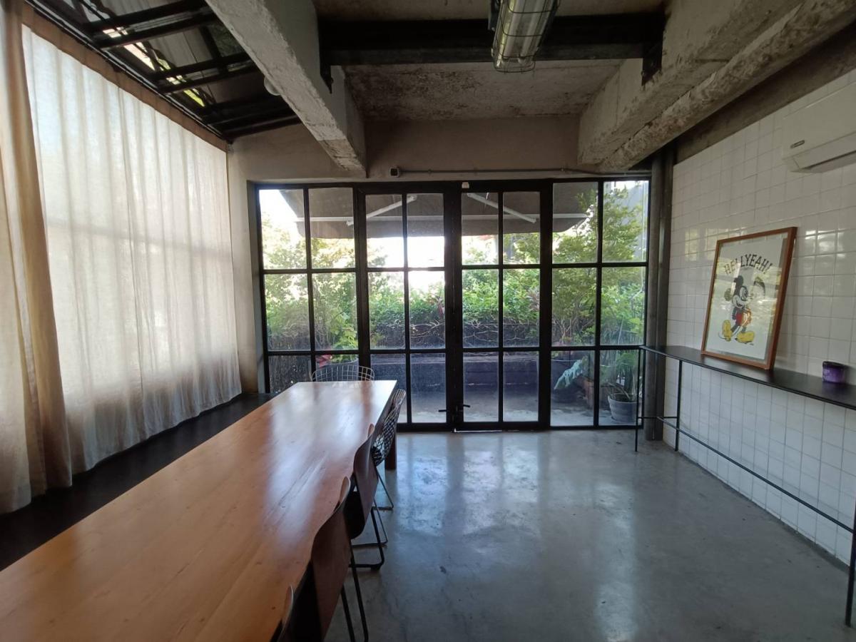 For SaleOfficeRamkhamhaeng, Hua Mak : The ultimate in luxury, 9 bedroom Home Office in the heart of Ramkhamhaeng. For sale 49 million, house and land 1,200 sq m. Spacious area, ready to invest immediately.