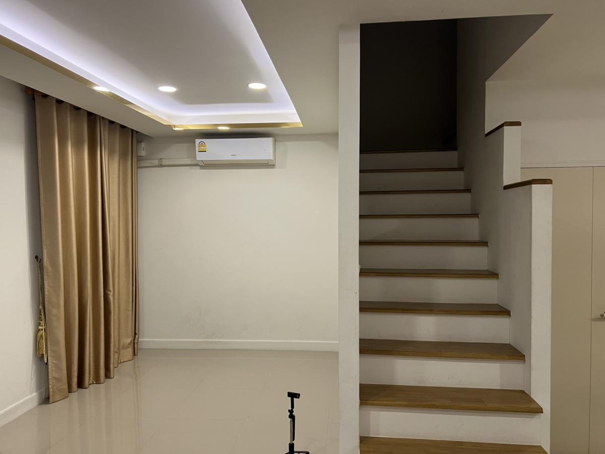 ให้เช่าทาวน์โฮมนวมินทร์ รามอินทรา : 28/02/2026, เช่าทาวน์โฮม 3 ห้องนอน พร้อมอยู่ ใกล้รถไฟฟ้า สระว่ายน้ำ ฟิตเนสครบ บ้านใหญ่ 2 ที่จอดรถ สวนสวย ใกล้ตลาดและทางด่วน เริ่มเพียง 23,000 บาท/เดือน