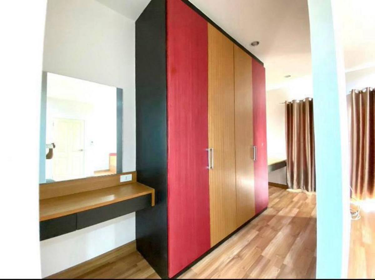 For RentTownhomePattanakan, Srinakarin : Beautiful house, 3 bedrooms, 3 bathrooms, Villette City, Phatthanakan 38, ready to move in. Can rent or buy, good price, near BTS On Nut-Udomsuk.