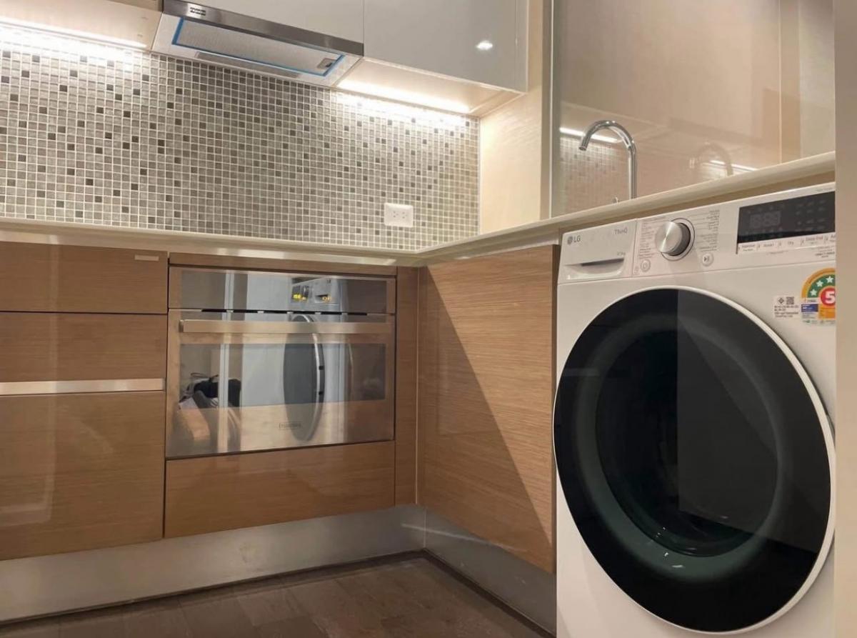 ขายคอนโดลาดพร้าว เซ็นทรัลลาดพร้าว : 07/03/2026, รวมค่าโอนคอนโดหรู 2 นอน ใจกลางห้าแยกลาดพร้าว พร้อมสระว่ายน้ำ ฟิตเนส ครบที่ The Saint Residences!