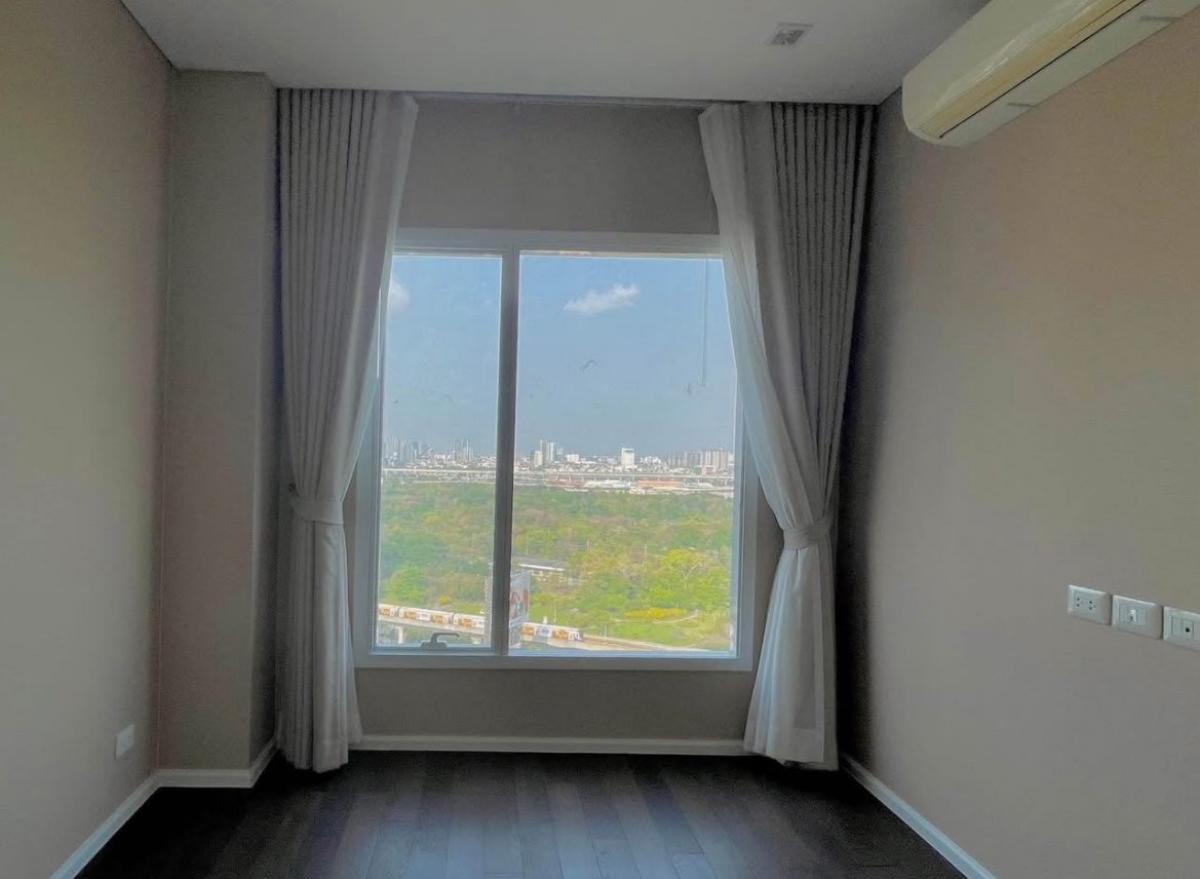 ขายคอนโดลาดพร้าว เซ็นทรัลลาดพร้าว : 07/03/2026, รวมค่าโอนคอนโดหรู 2 นอน ใจกลางห้าแยกลาดพร้าว พร้อมสระว่ายน้ำ ฟิตเนส ครบที่ The Saint Residences!