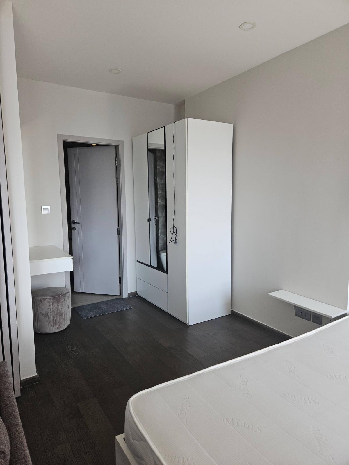 ให้เช่าคอนโดราชเทวี พญาไท : 07/03/2026, เช่าคอนโด Ideo Q Siam-Ratchathewi ใกล้ BTS ราชเทวี! 1 ห้องนอน 34 ตร.ม. พร้อมสิ่งอำนวยความสะดวกสุดหรู ราคาเพียง 20,000 บาท/ด.