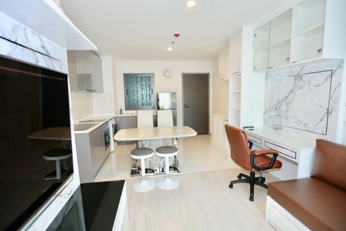 For RentCondoRatchathewi,Phayathai : 24/03/2026, Rent a RHYTHM Rangnam condo, 2 bedrooms, 2 bathrooms, near BTS Victory Monument
Beautiful view, swimming pool, complete fitness, great price 40,000 baht/month! 0642748883