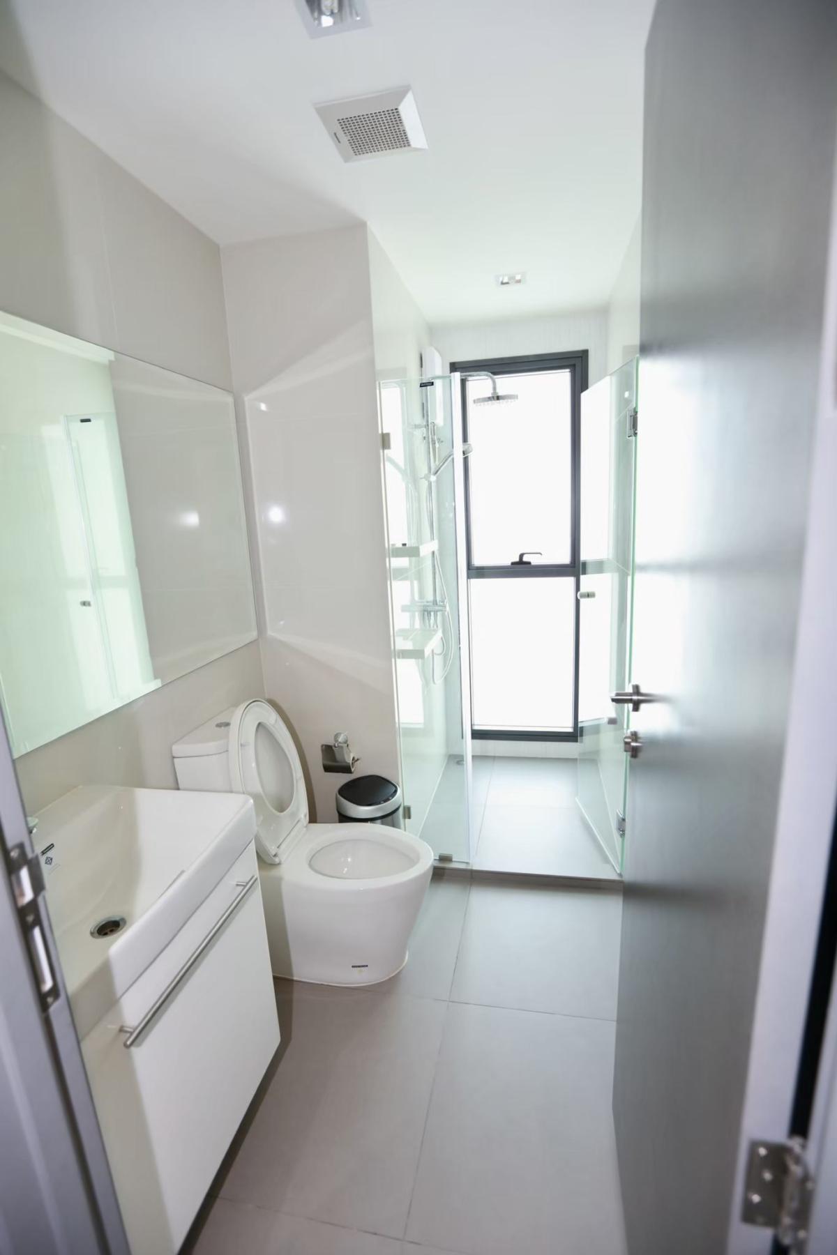 For RentCondoRatchathewi,Phayathai : 24/03/2026, Rent a RHYTHM Rangnam condo, 2 bedrooms, 2 bathrooms, near BTS Victory Monument
Beautiful view, swimming pool, complete fitness, great price 40,000 baht/month! 0642748883