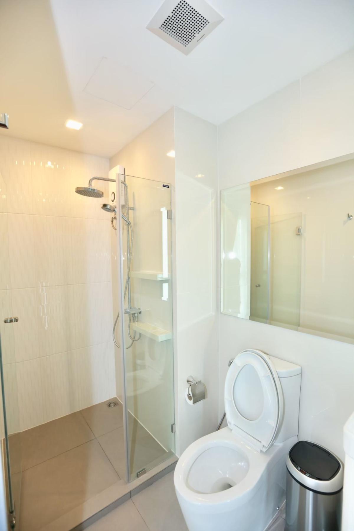 For RentCondoRatchathewi,Phayathai : 24/03/2026, Rent a RHYTHM Rangnam condo, 2 bedrooms, 2 bathrooms, near BTS Victory Monument
Beautiful view, swimming pool, complete fitness, great price 40,000 baht/month! 0642748883