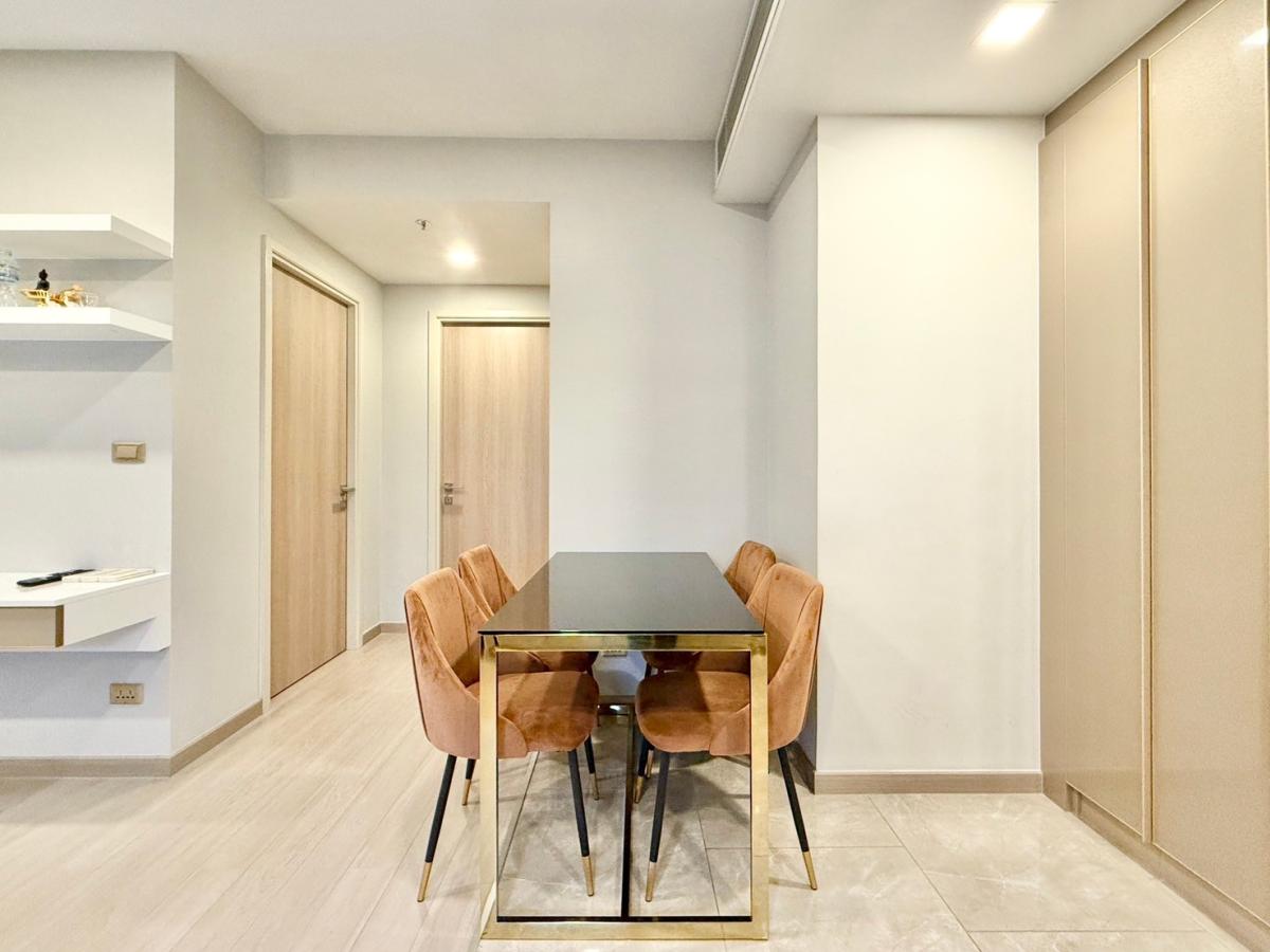 ขายคอนโดพระราม 9 เพชรบุรีตัดใหม่ RCA : 03/04/2026, รวมค่าโอนคอนโดหรูใจกลางอโศก-พระราม 9 
2 ห้องนอน 9 ล้าน เดินทางสะดวก BTS/MRT พระราม 9! 0642748883