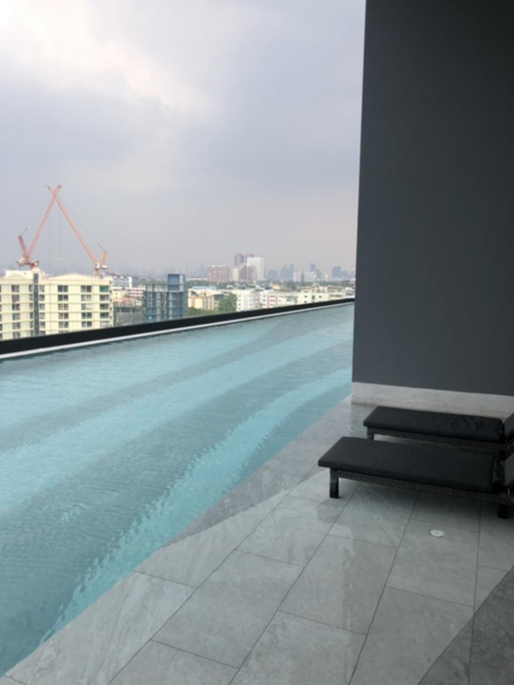 ให้เช่าคอนโดบางนา แบริ่ง ลาซาล : FOR RENT Condo Niche Mono Sukhumvit Bearing Close BTS Bearing 250 meter ให้เช่าคอนโดนิชโมโน สุขุมวิท แบริ่งใกล้บีทีเอสแบริ่ง 250 เมตรTHB 11,900New Room All new furniture Fully furnished and electric appliances Ready to move in Size 31 Sq.m 32 th Floor 1 B