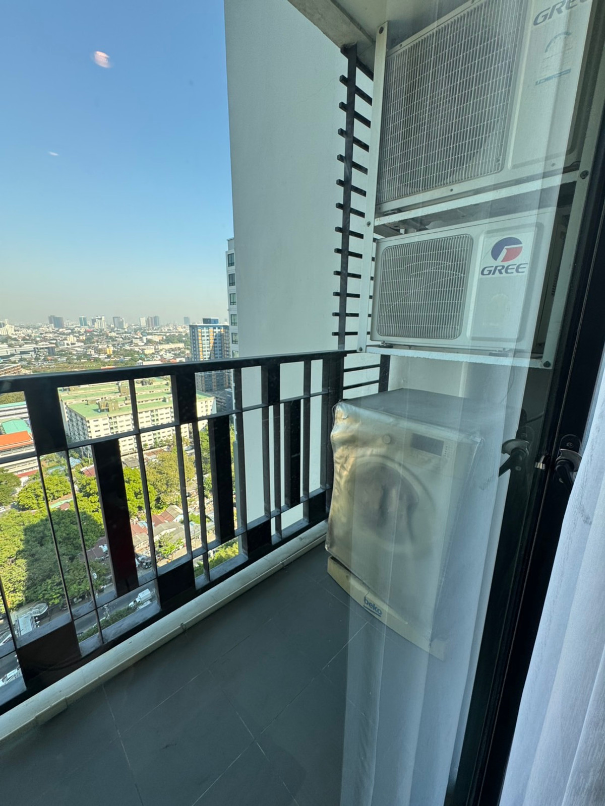 For RentCondoOnnut, Udomsuk : Condo for rent Artemis Sukhumvit77, fully furnished condo, ready to move in, close to On Nut BTS and many places to eat!!