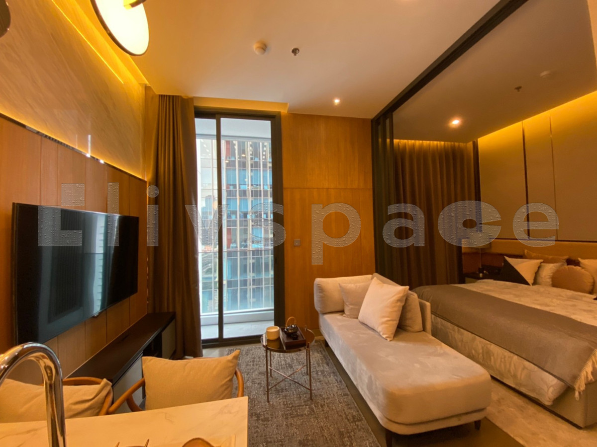 ขายคอนโดพระราม 9 เพชรบุรีตัดใหม่ RCA : ▚ LF128ツ ขายพร้อมผู้เช่า: THE ESSE at SINGHA COMPLEX – 1 Bed 🥇แต่งสวยจัดเต็ม! ติด MRT เพชรบุรี Yield สูง 4% ทำเล Rare Item