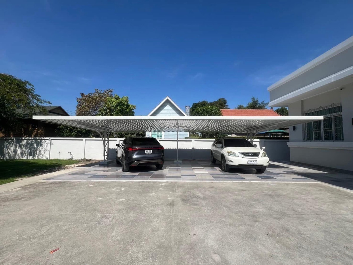 ให้เช่าร้านค้า/ตลาดนัดบางนา แบริ่ง ลาซาล : บ้านบางนา สำหรับ ออฟฟิศ / Nursury / Preschool / Nursing Home / Wellness Anti-aging Clinic 