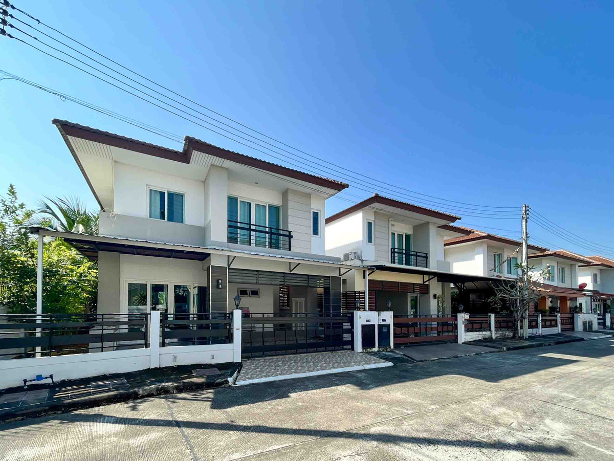 For RentHouseChiang Mai : House for rent in gated village near ABS, ACIS, UCIS, and Varee International Schools, Chiang Mai