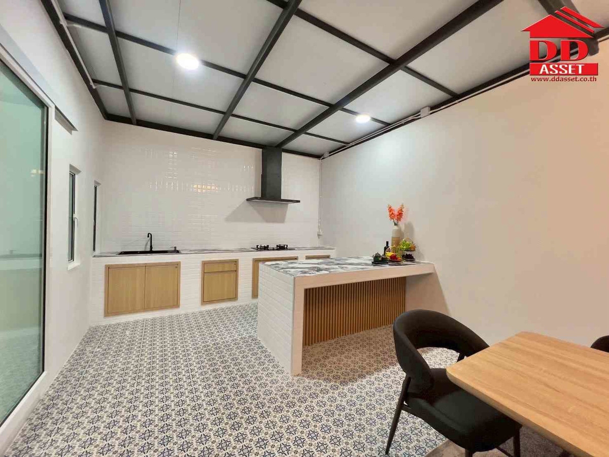 ขายบ้านนวมินทร์ รามอินทรา : ขายบ้านเดี่ยว บ้านลลิลแลนซีโอ (Lanceo Wongwaen-Ramintra) ถนนเลียบคลองสอวงแหวน-รามอินทรา รหัส : H8165