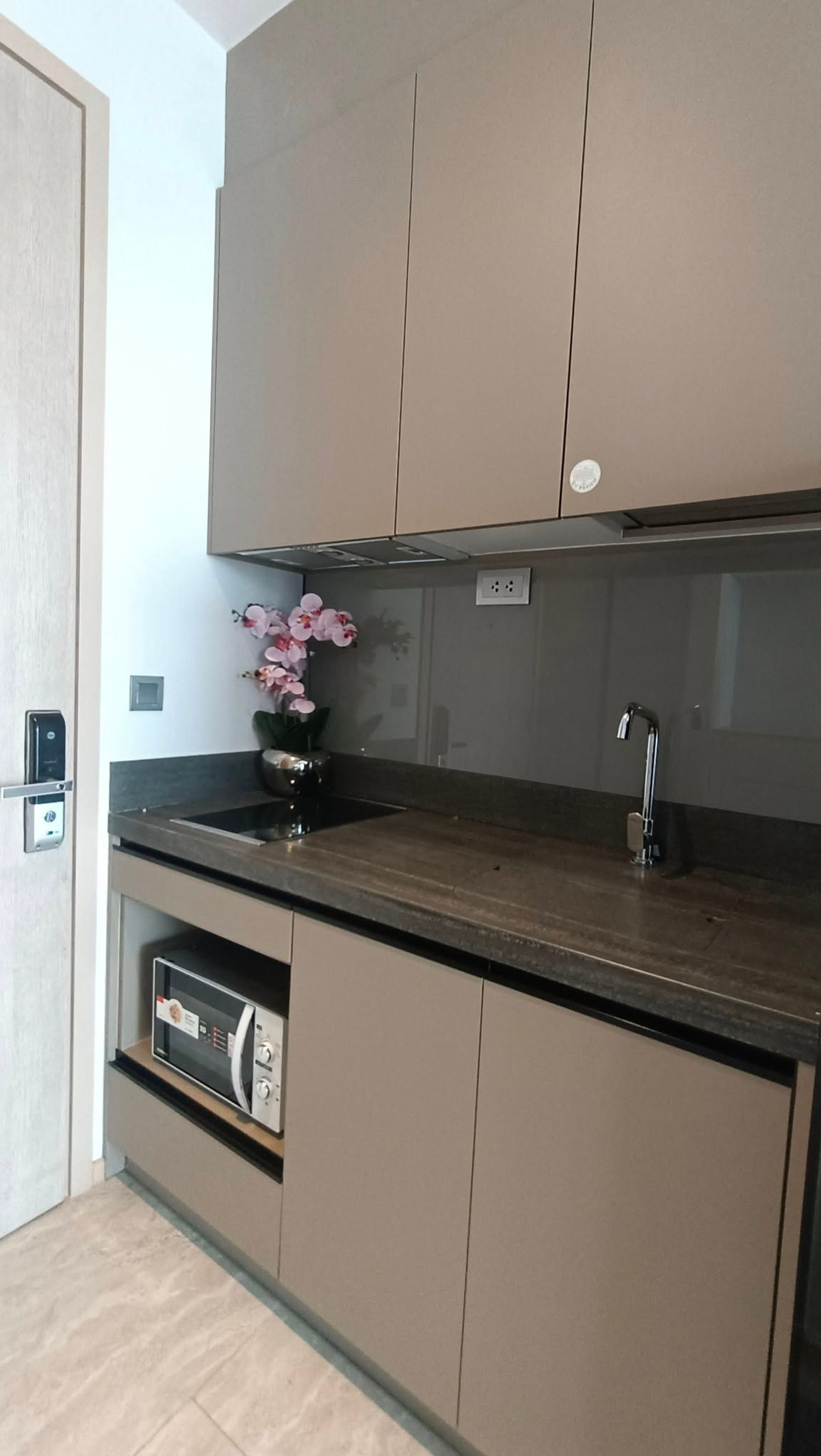 For RentCondoRama9, Petchburi, RCA : ASHTON ASOKE RAMA9 Condo for Rent🌸 Build In Design near MRT Rama 9