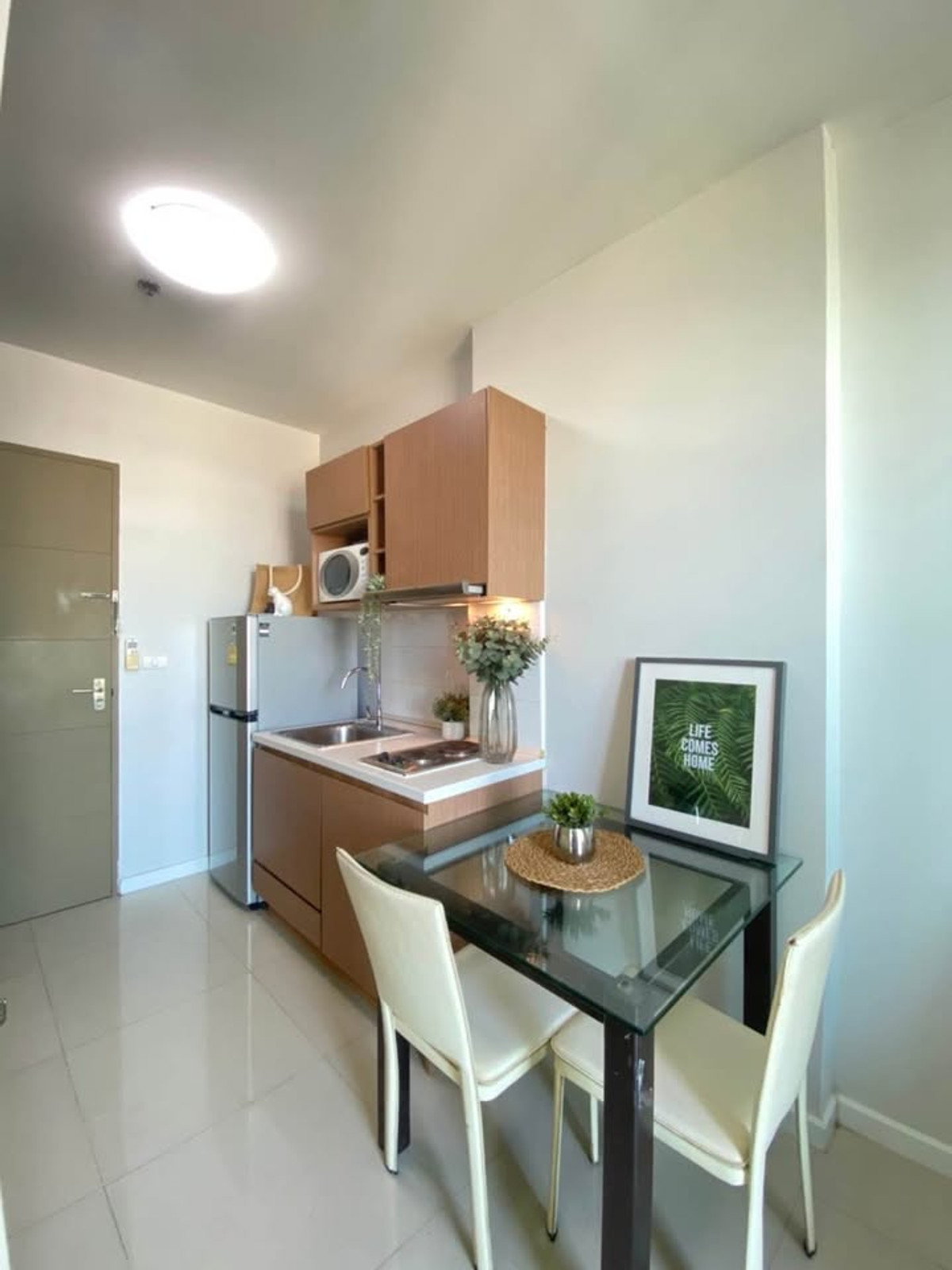 For RentCondoSapankwai,Jatujak : Condo for rent IDEO MIX Phahon Yothin, next to BTS Saphan Khwai.