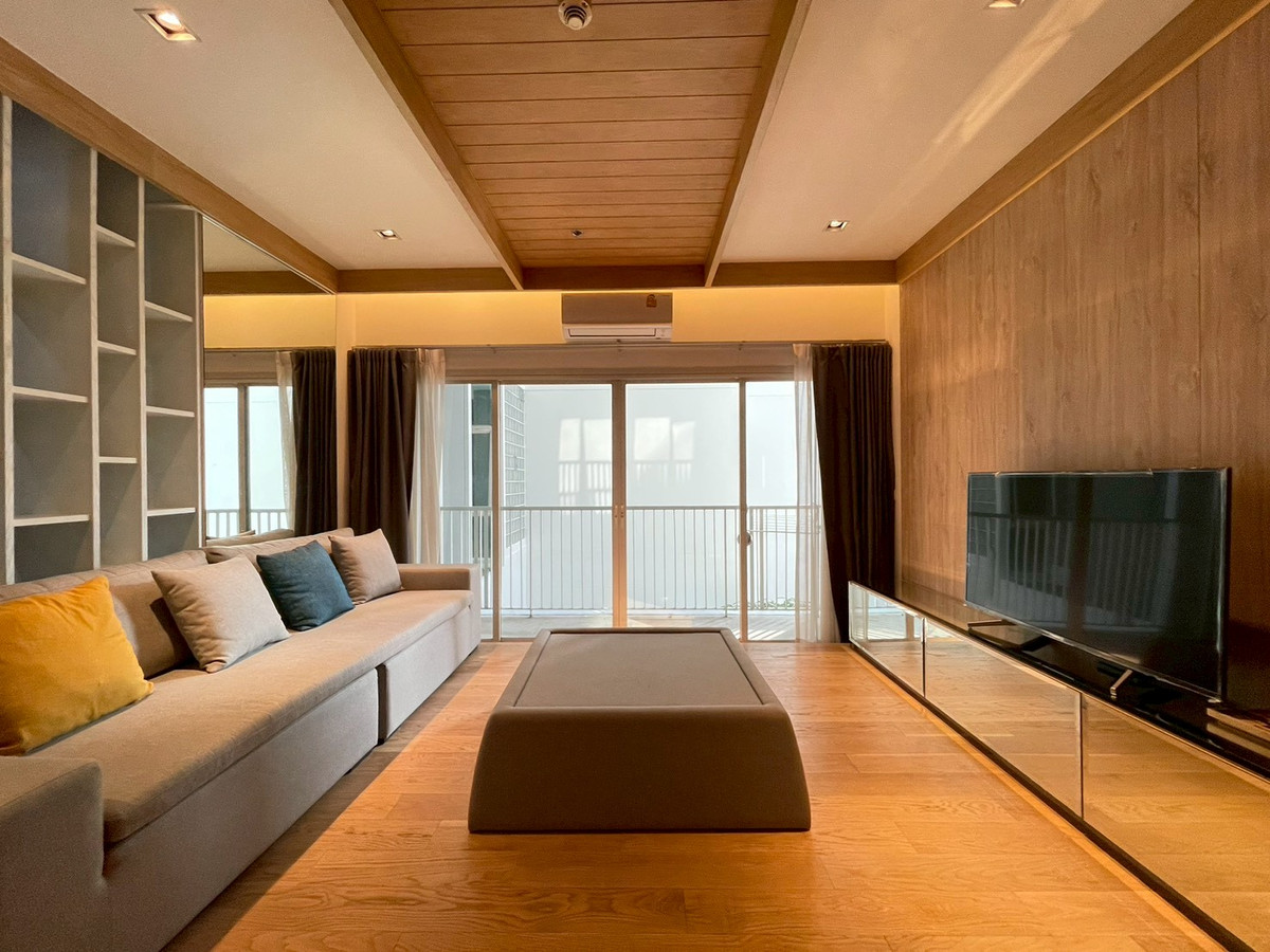 For RentCondoSukhumvit, Asoke, Thonglor : Two Bedroom Condo for Rent in the Heart of Thonglor 