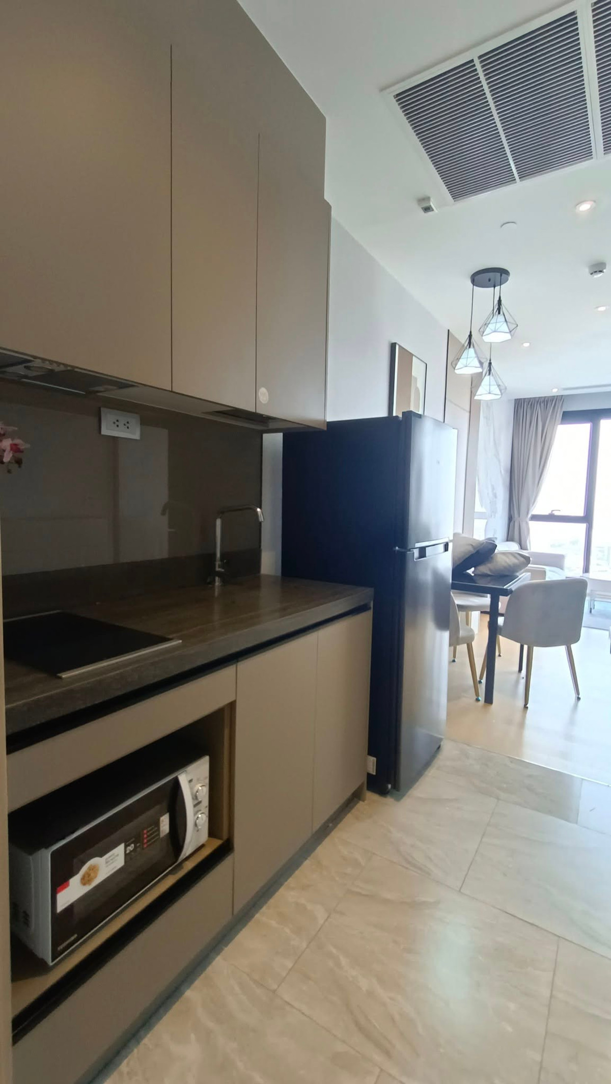 For RentCondoRama9, Petchburi, RCA : ASHTON ASOKE RAMA9 Condo for Rent🌸 Build In Design near MRT Rama 9