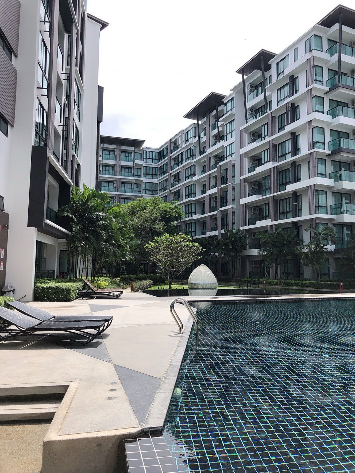 ขายคอนโดภูเก็ต : ขายคอนโดมิเนียม Royal Lee The Terminal Phuket (รอยัล ลี เดอะ เทอมินอล ภูเก็ต) ตำบลสาคู อำเภอถลาง จังหวัดภูเก็ต  ราคา 4,000,000 บาท