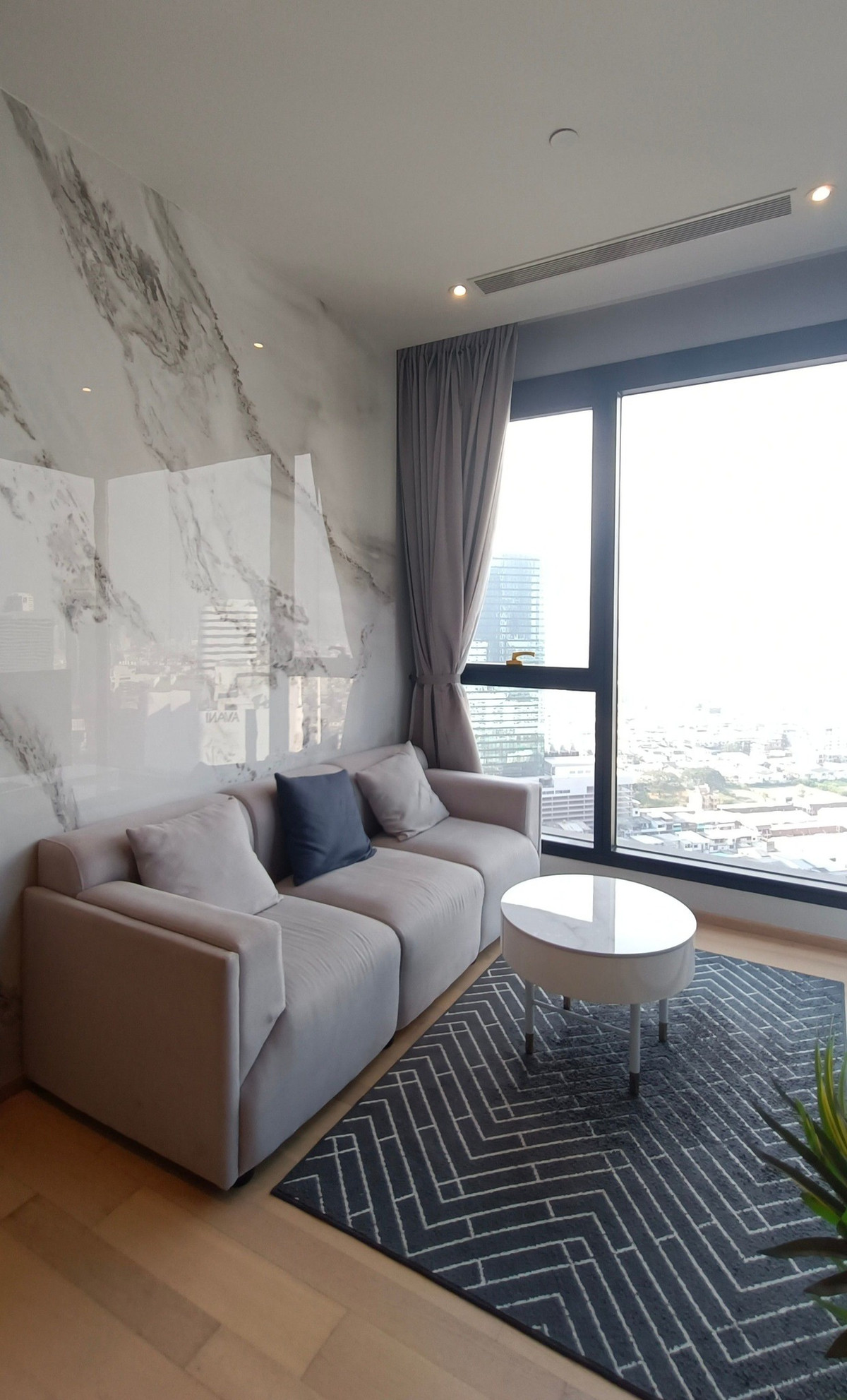 For RentCondoRama9, Petchburi, RCA : ASHTON ASOKE RAMA9 Condo for Rent🌸 Build In Design 