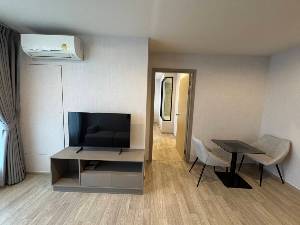 For RentCondoBangna, Bearing, Lasalle : Condo for rent, Ideo mobi sukhumvit eastpoint, fully furnished condo, ready to move in, close to BTS Bangna, only 250 meters!!