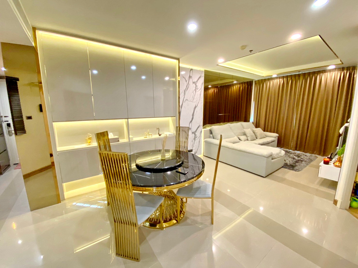 ให้เช่าคอนโดพระราม 9 เพชรบุรีตัดใหม่ RCA : 0591♛ให้เช่าคอนโด 2 ห้องนอน♙ศุภาลัย เวลลิงตัน 1♜MRTศูนย์วัฒนธรรม∞099-5919653,065-9423251🜲Line@sureresidence