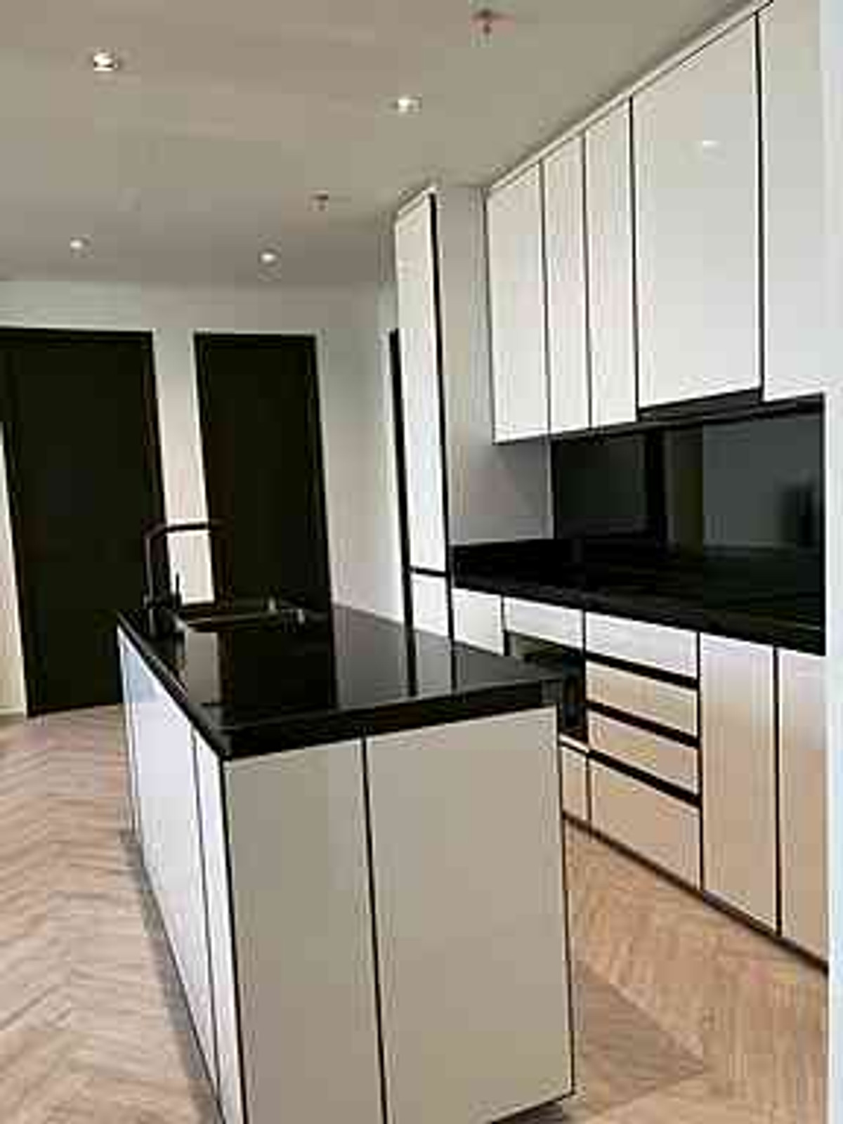 ให้เช่าคอนโดวงเวียนใหญ่ เจริญนคร : ให้เช่าคอนโด CHAPTER เจริญนคร – ริเวอร์ไซด์ (68 ตร.ม.) 2 นอน 2 น้ำ พร้อมเข้าอยู่