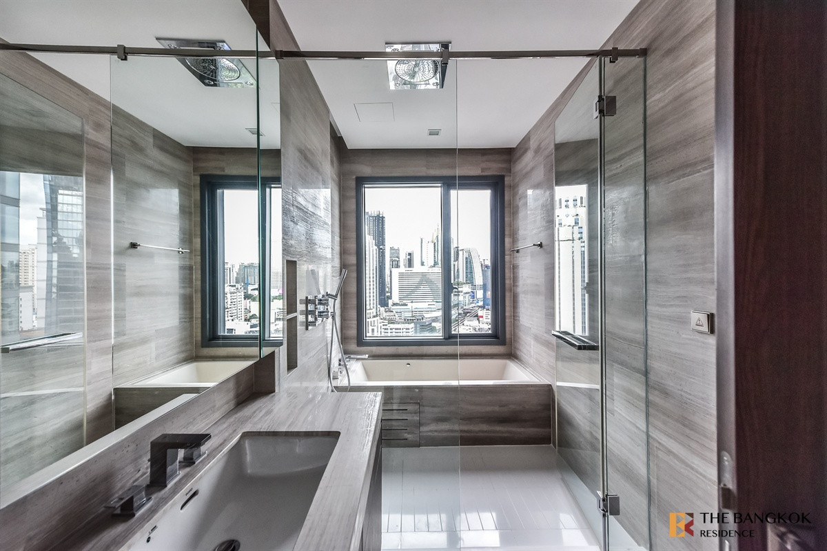 For RentCondoNana, North Nana,Sukhumvit13, Soi Nana :  Q1 Sukhumvit 💎 Design Your Own Luxury Living 🌟 Near BTS Nana 