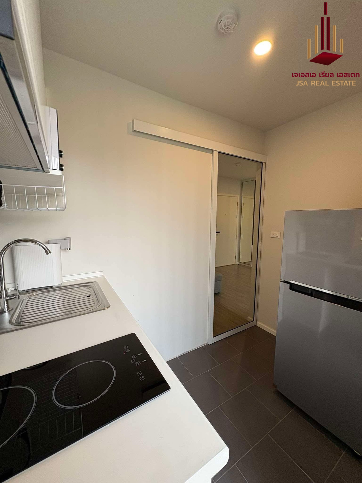 For RentCondoKasetsart, Ratchayothin : ✨ For Rent: Blue Phahonyothin 35 Condo ✨ 💰 Only 14,000 THB/month