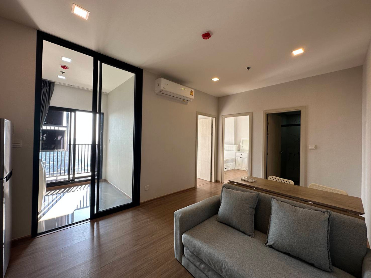 For RentCondoRamkhamhaeng, Hua Mak : Condo for rent Metris Rama 9 - Ramkhamheang, fully furnished condo, ready to move in, near the Airport. Link Ramkhamhaeng and the Orange Line!!