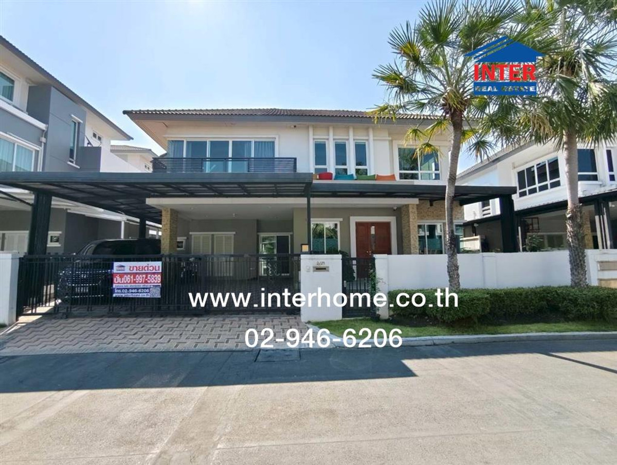 For SaleHousePattanakan, Srinakarin : 2-story detached house, 64.5 sq m, Grand Bangkok Boulevard Village, Rama 9-Krungthep Kreetha. Soi Krungthep Kreetha 19 Srinakarin Road Krungthep Kreetha Road, Saphan Sung District, Bangkok