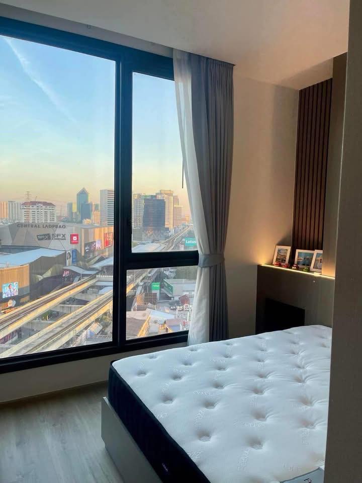 For RentCondoLadprao, Central Ladprao : 🔥For Rent Now🔥 The Crest Park Residence. Spacious room, beautiful view, fully furnished, ready to move in. Near Central Ladprao and MRT Phahonyothin.