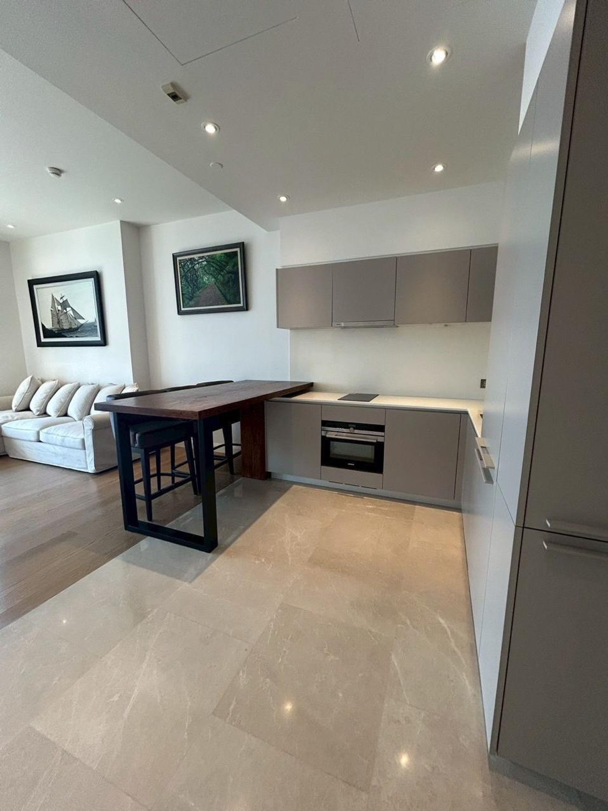 For RentCondoWongwianyai, Charoennakor : ✨ Magnolias Icon Siam- Luxury condo 1 bedroom 🔥65k, high floor, fully furnished.