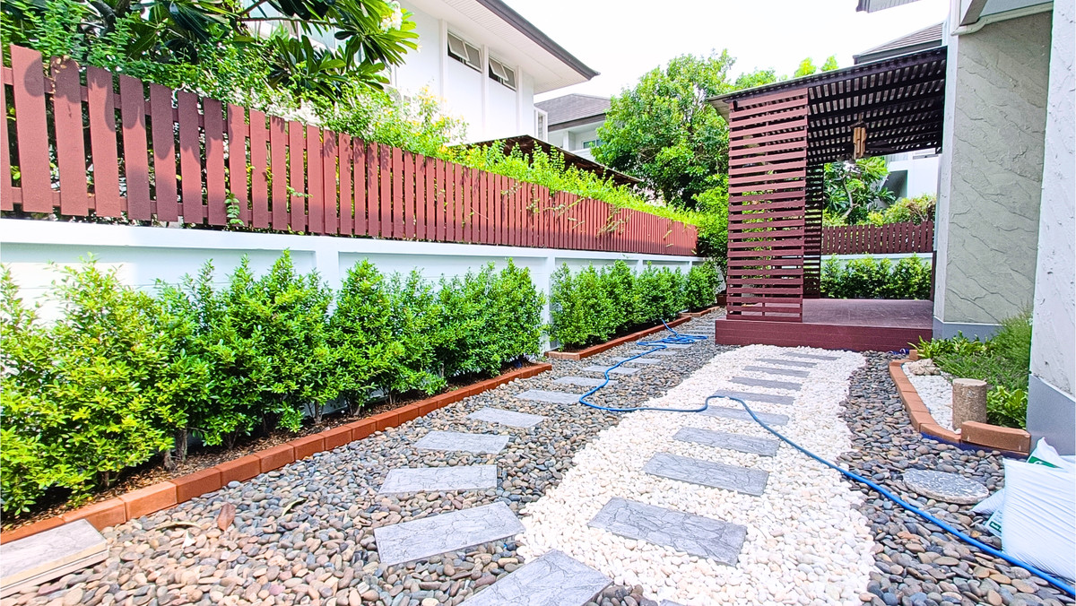 ขายบ้านพัฒนาการ ศรีนครินทร์ : ขาย พร้อมผู้เช่า yield 7.5%+ หมู่บ้านณุศาศิริ พระราม9-กรุงเทพกรีฑา มีลิฟท์ มีห้องแม่บ้าน 91 ตร.ว.  4ห้องนอน 4ห้องน้ำ  รีโนเวทใหม่ เดินน้ำ-ไฟใหม่ บ้านไม่ทรุด