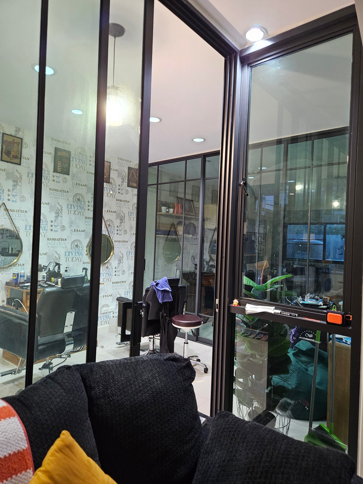 ขายทาวน์โฮมมีนบุรี-ร่มเกล้า : นลิน แกรนด์ อเวนิว วงแหวน - พระราม 9 / 3 ห้องนอน (ขาย), Nalin Grand Avenue Wongwean - Rama 9 / 3 Bedrooms (FOR SALE) AA604