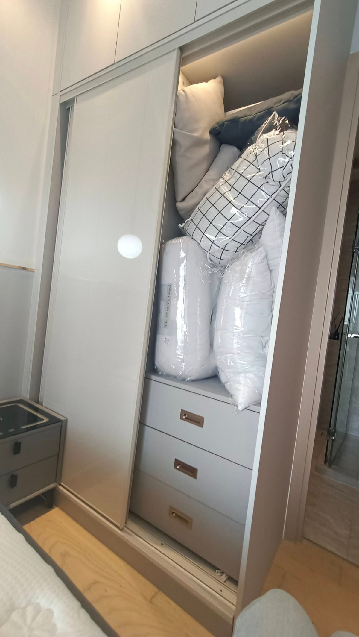 For RentCondoRama9, Petchburi, RCA : ASHTON ASOKE RAMA9 Condo for Rent🌸 Build In Design near MRT Rama 9