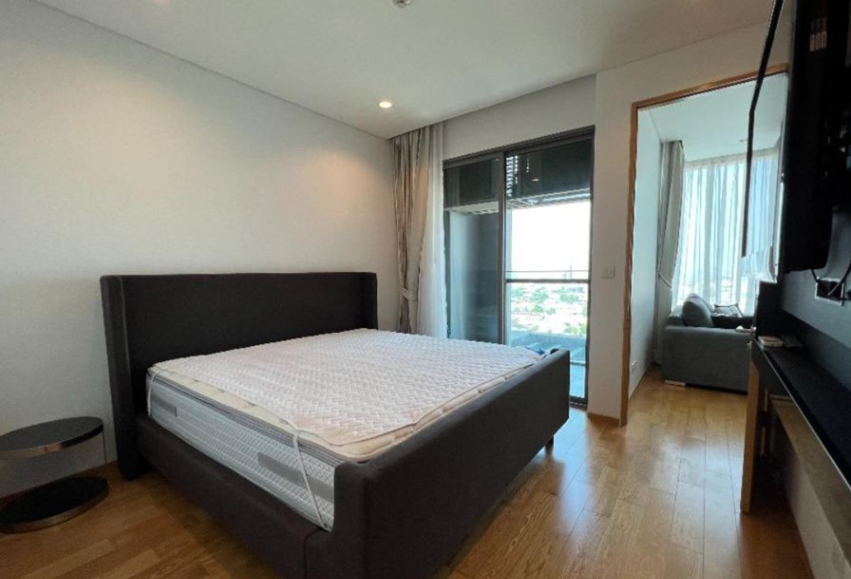 ให้เช่าคอนโดสาทร นราธิวาส : ให้เช่า  เดอะ บรีส นราธิวาส ชั้น 26