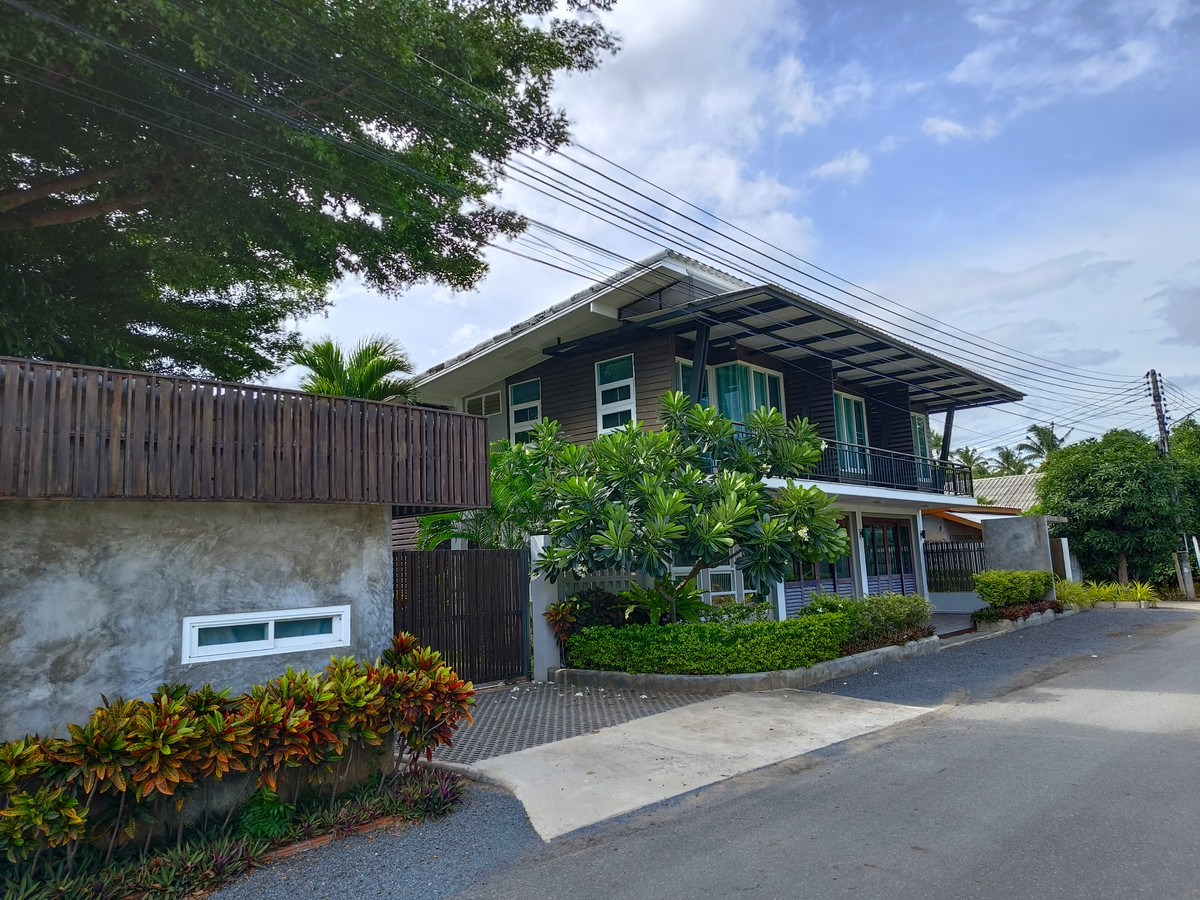 ขายบ้านหัวหิน ประจวบคีรีขันธ์ : บ้านพักตากอากาศ สไตล์รีสอร์ทชายทะเล    บ่อนอก-กุยบุรี  ประจวบคีรีขันธ์