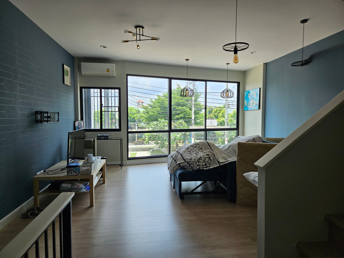 ขายทาวน์โฮมมีนบุรี-ร่มเกล้า : นลิน แกรนด์ อเวนิว วงแหวน - พระราม 9 / 3 ห้องนอน (ขาย), Nalin Grand Avenue Wongwean - Rama 9 / 3 Bedrooms (FOR SALE) AA604