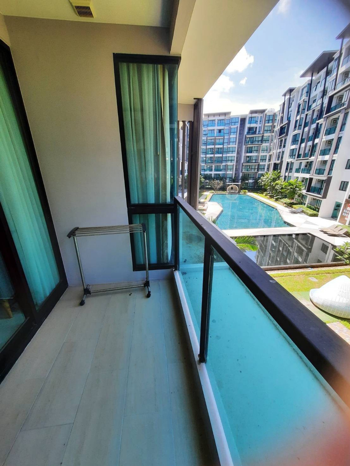 ขายคอนโดภูเก็ต : ขายคอนโดมิเนียม Royal Lee The Terminal Phuket (รอยัล ลี เดอะ เทอมินอล ภูเก็ต) ตำบลสาคู อำเภอถลาง จังหวัดภูเก็ต  ราคา 3,100,000 บาท