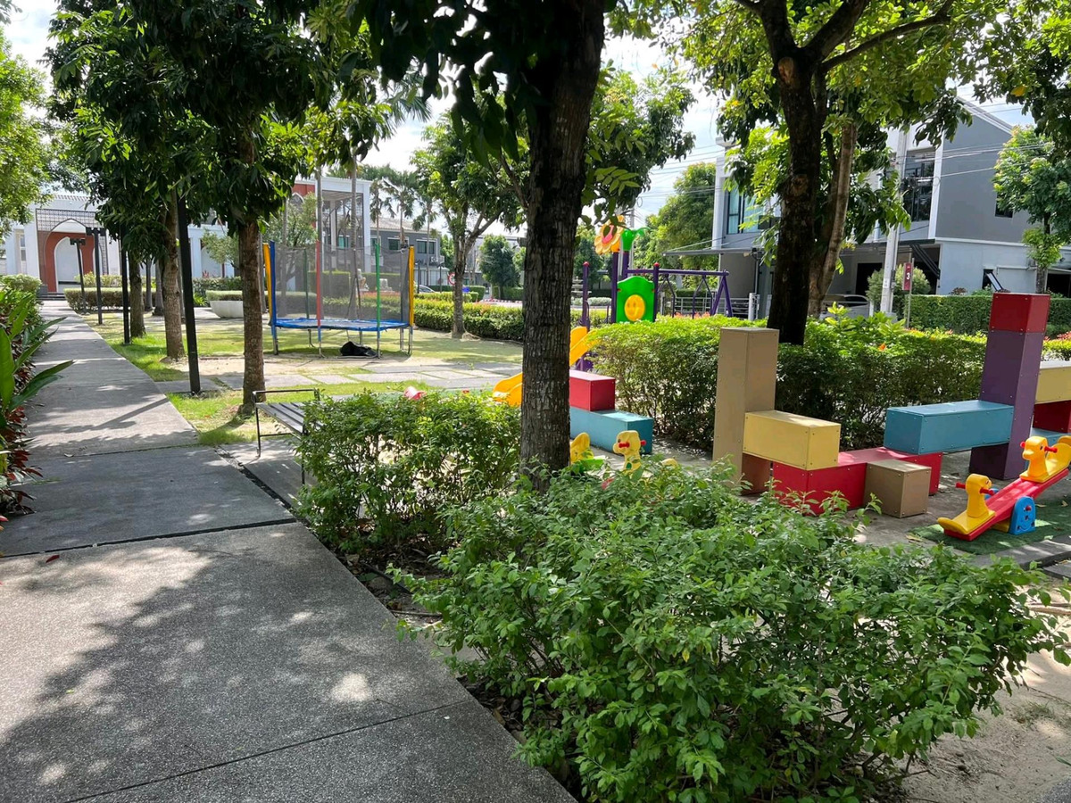 ให้เช่าทาวน์โฮมนวมินทร์ รามอินทรา : 🍃 บ้านสวย น่าอยู่ เงียบสงบ เป็นส่วนตัว เหมาะสำหรับครอบครัว หรือคนทำงานที่มองหาบ้านเฟอร์ครบ ใกล้เมือง ในราคาคุ้มค่า ✨