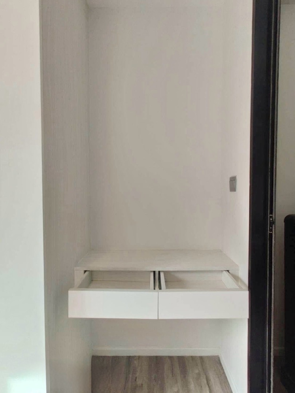 ให้เช่าคอนโดแจ้งวัฒนะ เมืองทอง : 📍 โครงการ : Atmoz Chaengwattana 🚝 ใกล้ : MRT สายสีชมพู  | ศูนย์ราชการแจ้งวัฒนะ💵 ราคาเช่า : 8,500 บาท / เดือน