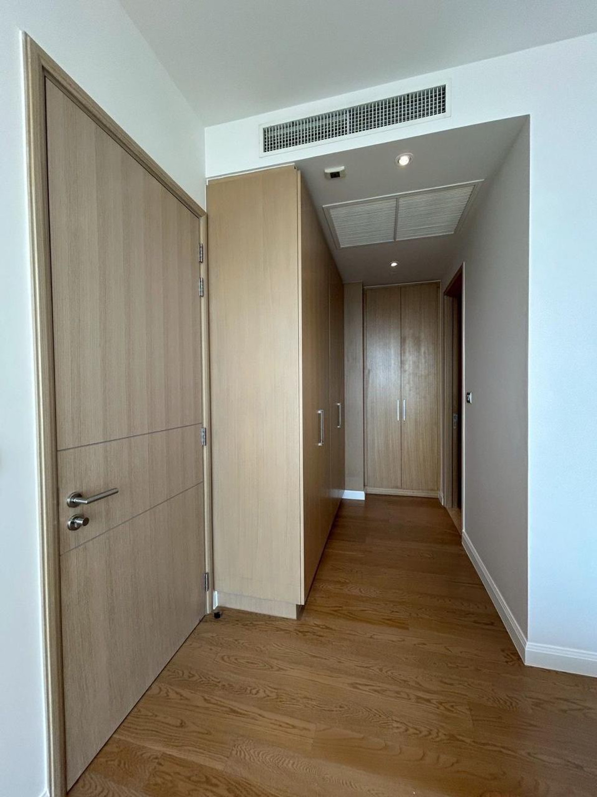 For RentCondoWongwianyai, Charoennakor : ✨ Magnolias Icon Siam- Luxury condo 1 bedroom 🔥65k, high floor, fully furnished.