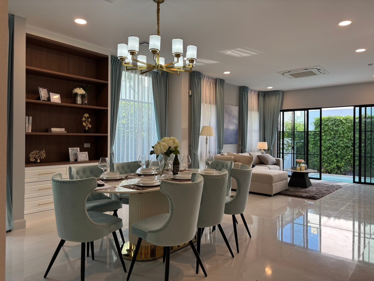 HousePattanakan, Srinakarin : For sale / rent luxury house Pool Villa Nantawan Rama 9 - Krungthep Kreetha New Road, land 106 wa, 5 bedrooms.