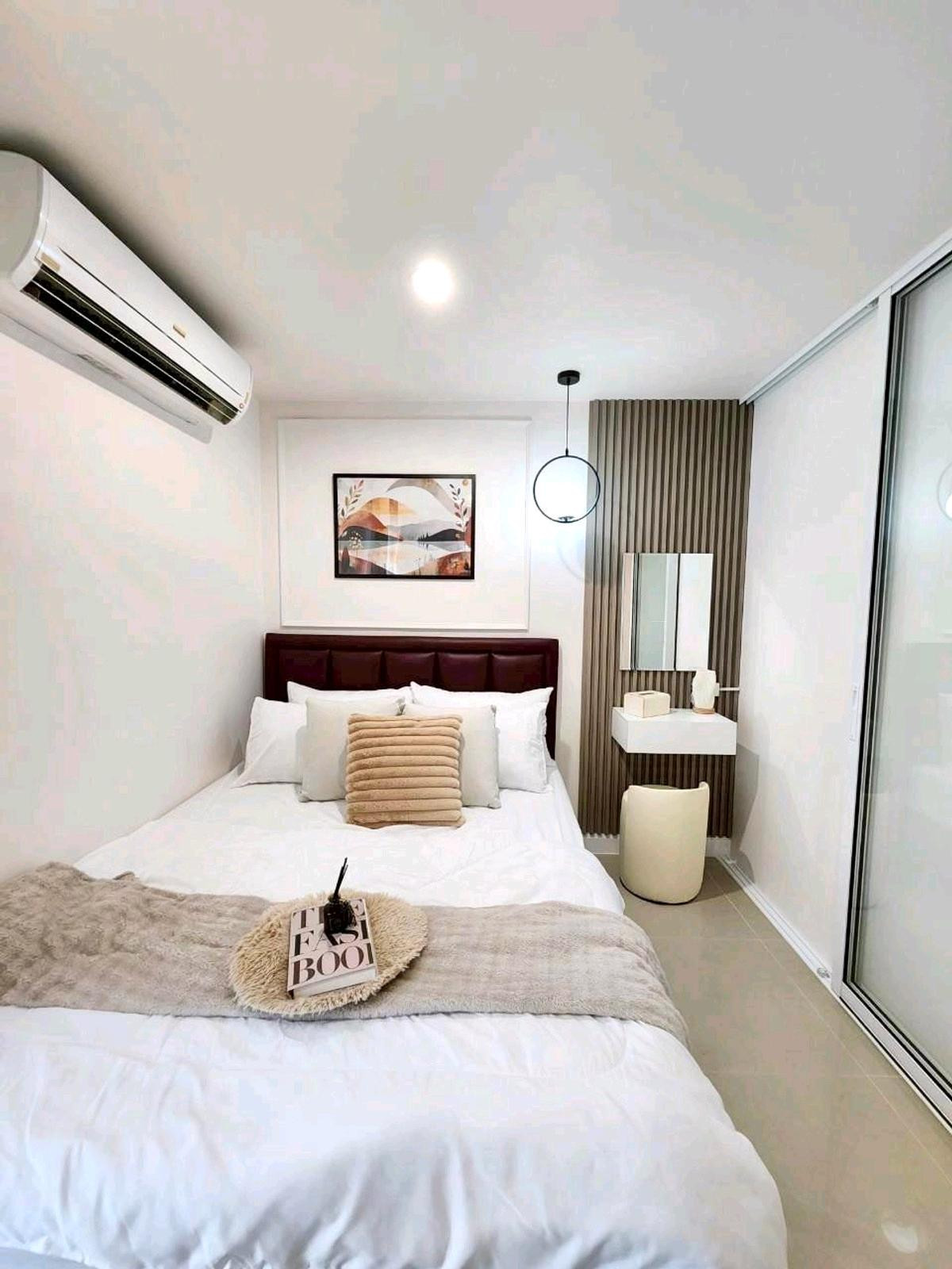 For SaleCondoRatchadapisek, Huaikwang, Suttisan : For sale: Regent Home 5, near MRT Ratchada, special price 1.49 million baht, spacious room 32 sq m 🔥