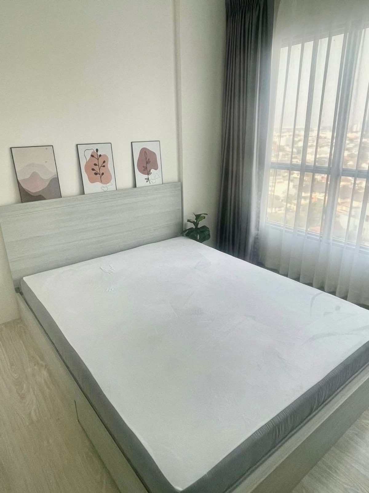 ให้เช่าคอนโดแจ้งวัฒนะ เมืองทอง : 📍 โครงการ : Aspire Ngamwongwan 
🛍️ ใกล้ห้าง : The Mall งามวงศ์วาน
💵 ราคาเช่า : 9,500 บาท / เดือน