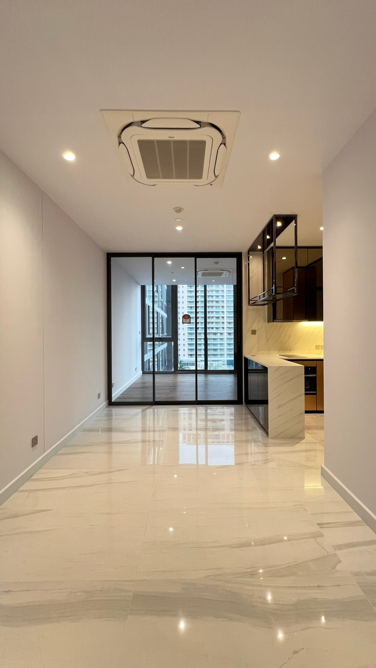 ขายคอนโดสาทร นราธิวาส : Supalai Icon Sathorn ขาย 1 ห้องนอน