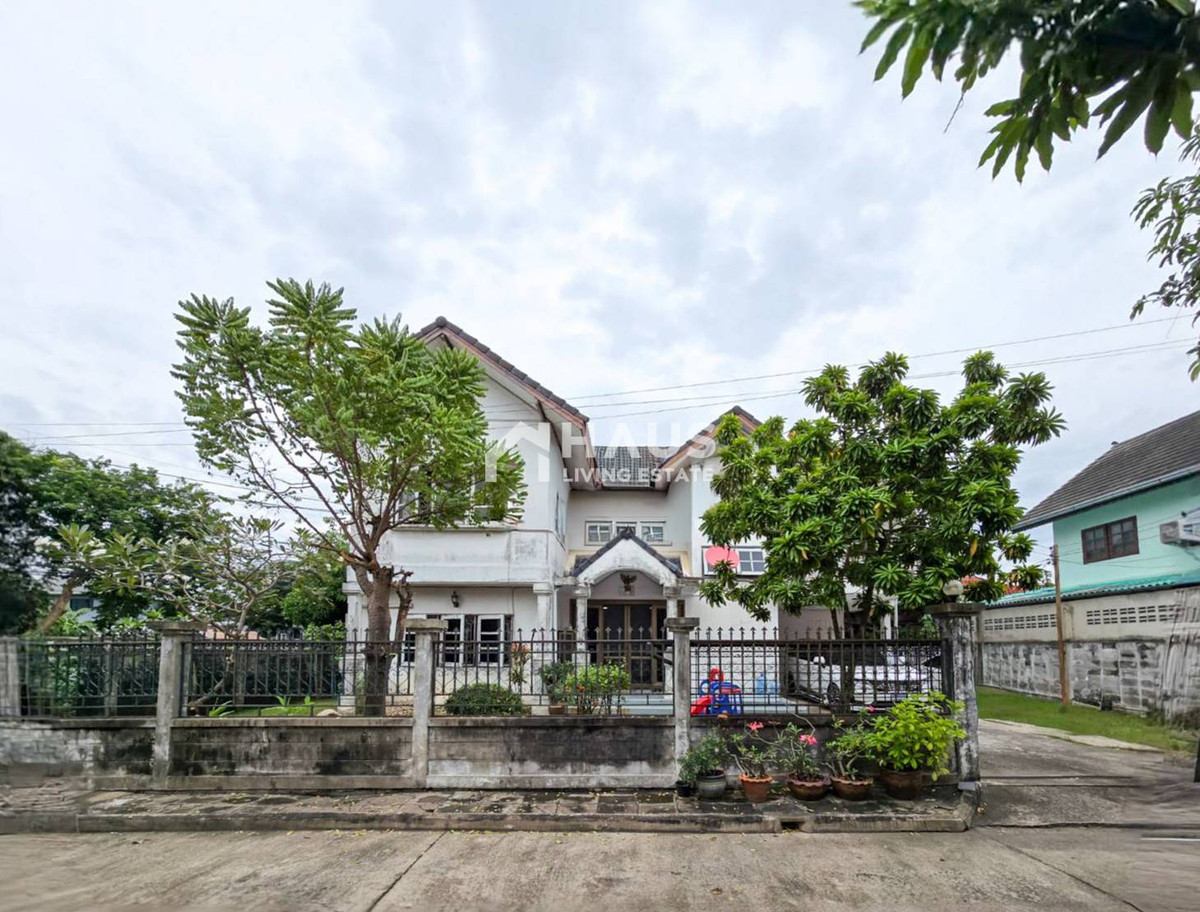 ขายบ้านปิ่นเกล้า จรัญสนิทวงศ์ : ขายด่วน โลเคชั่นดี แปลงริม 95ตรว. ราคาต่ำกว่า วาละ 100🔥 ขายบ้านเดี่ยว กฤษดานคร 12 🔥 Krisdanakorn 12 / 3 ห้องนอน #HRP2037