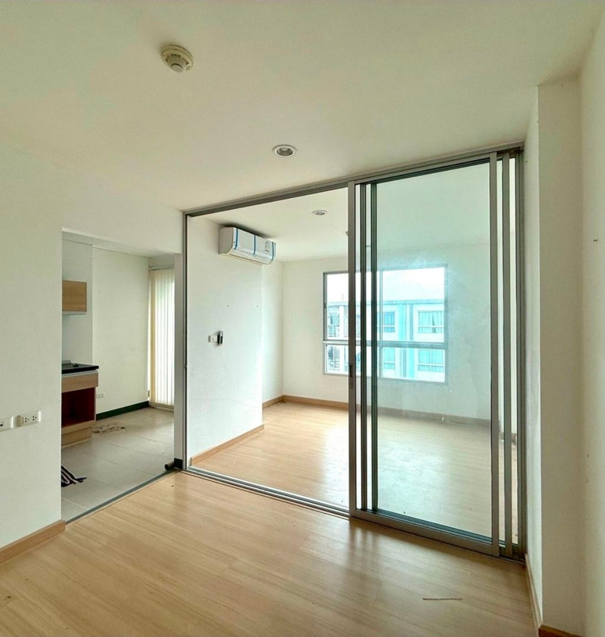 ขายคอนโดเสรีไทย-นิด้า : The Niche ID Serithai (นิช ไอดี เสรีไทย-วงแหวน)