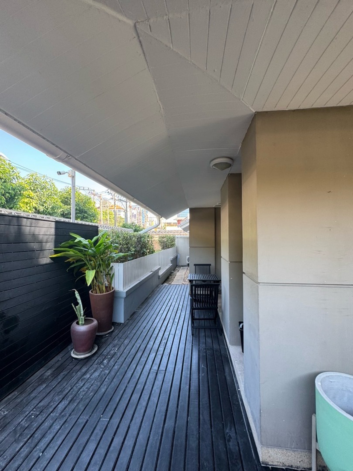 ขายคอนโดสาทร นราธิวาส : The Bangkok Condo – Narathiwas 3Bed Low-rise Feel / Easy Access 180sqm 15.9 MB