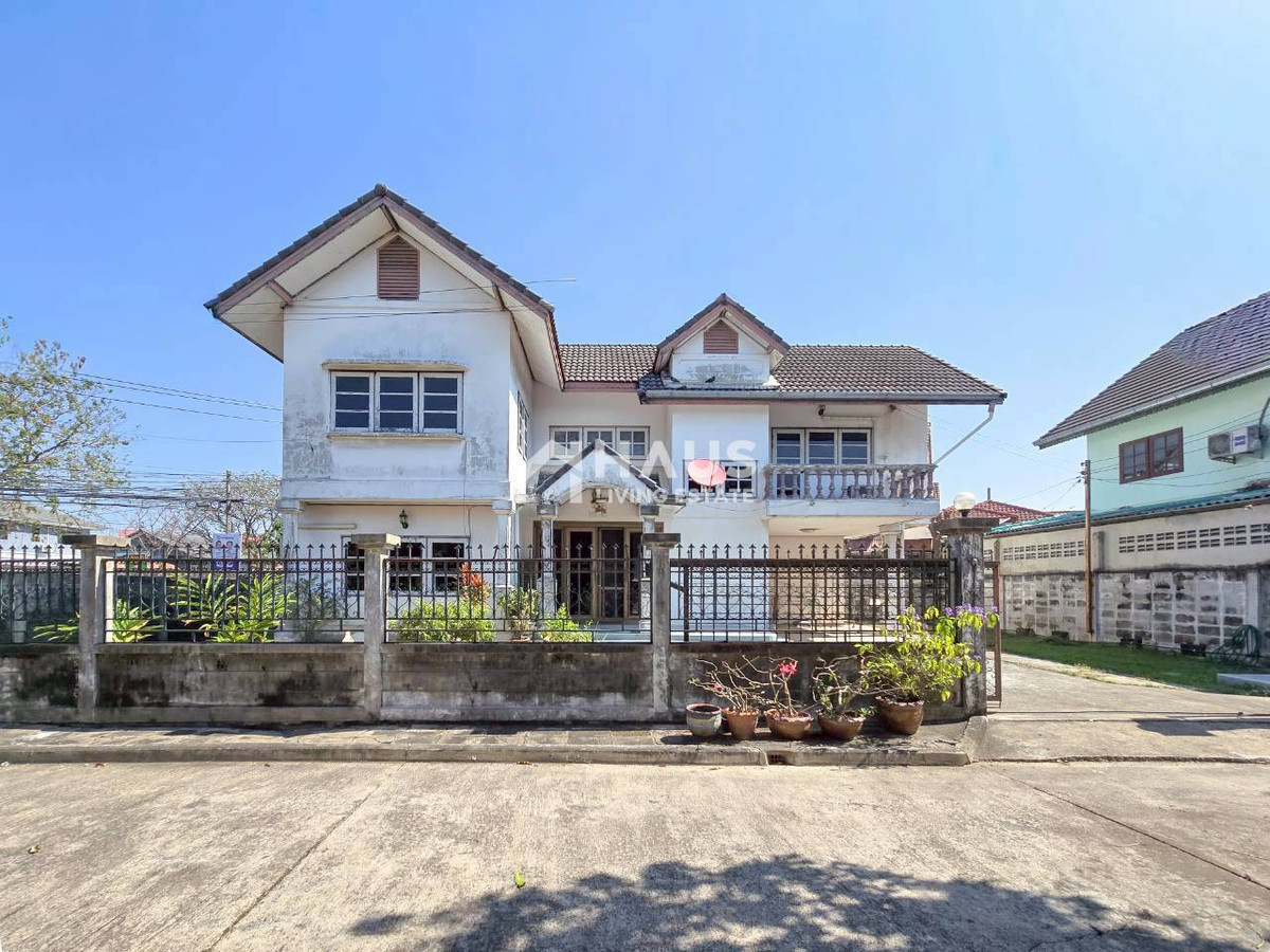 For SaleHousePinklao, Charansanitwong : Urgent sale, good location, edge plot 95 sq m., price lower than 100 per wa. 🔥 Single house for sale, Krisdanakorn 12 🔥 Krisdanakorn 12 / 3 bedrooms #HRP2037