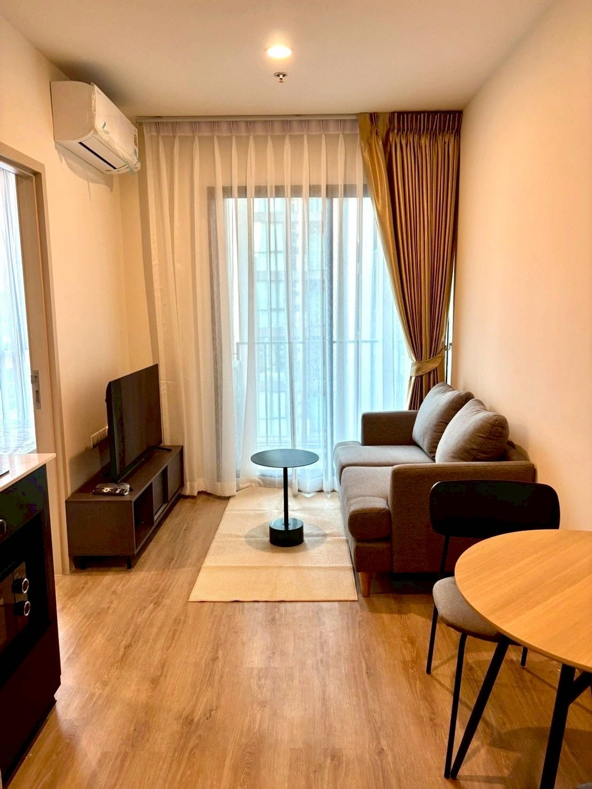 For RentCondoRama9, Petchburi, RCA : For Rent – Nue District R9